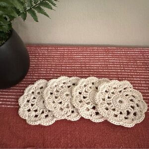 Cotton coasters, hand crocheted, set of 4. Color cream